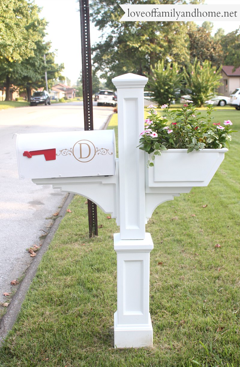 Quick & Easy Mailbox Makeover 