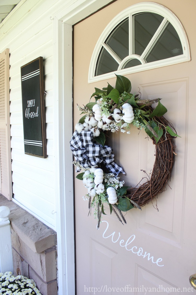 Fall Wreath for Front Door,Black and White Buffalo Plaid Kitchen Decor